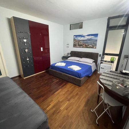 نابولي Mapi Room المظهر الخارجي الصورة